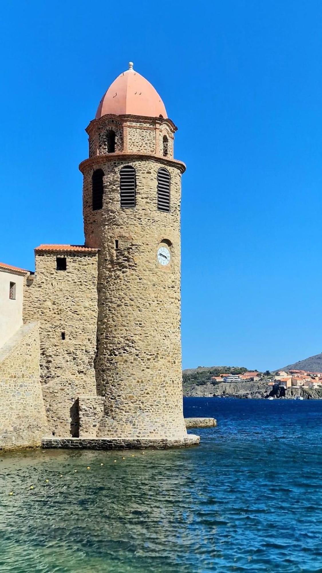 6Alz8 Appartement Pour 6 Personnes Collioure Luaran gambar