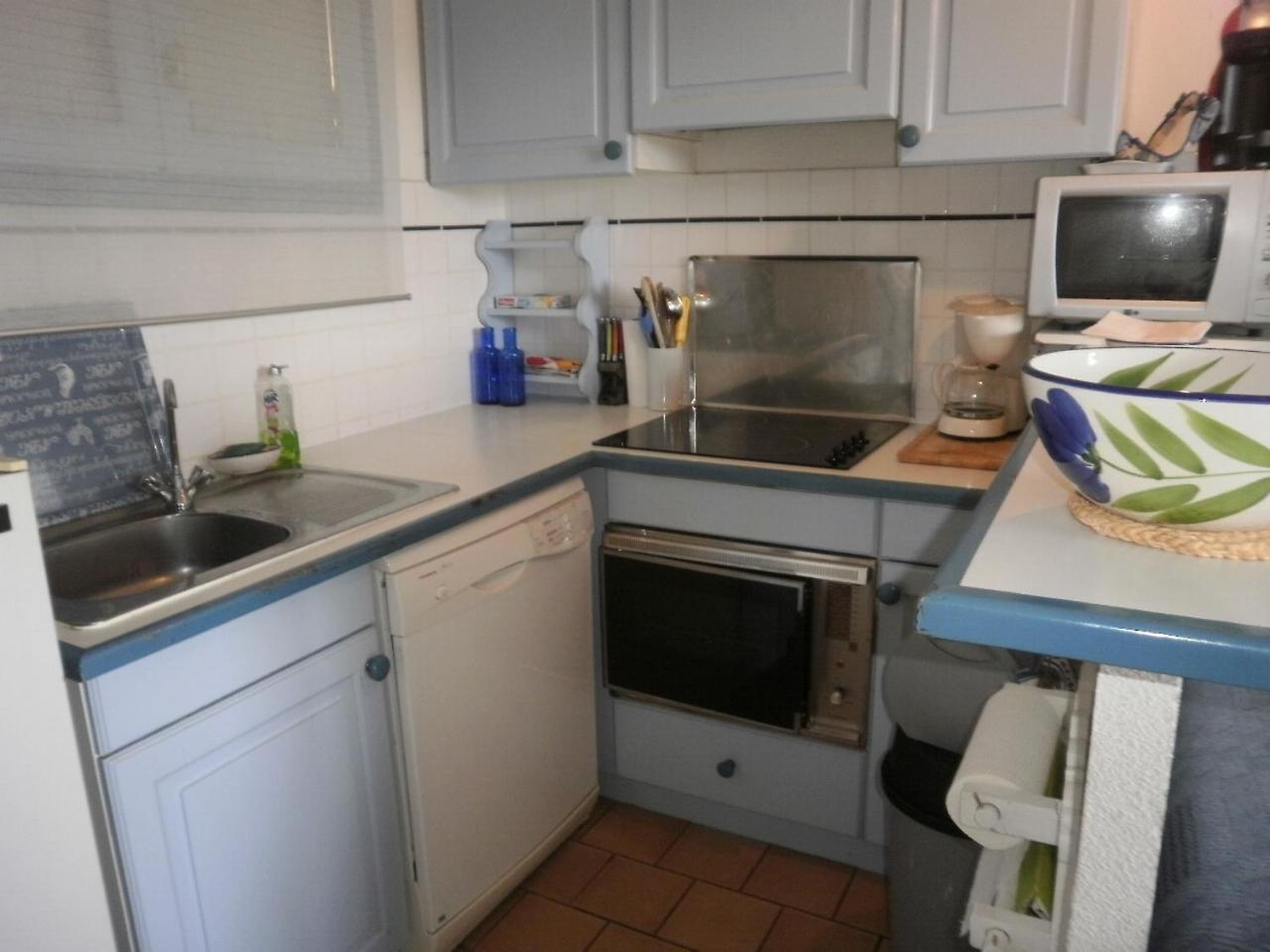 6Alz8 Appartement Pour 6 Personnes Collioure Luaran gambar